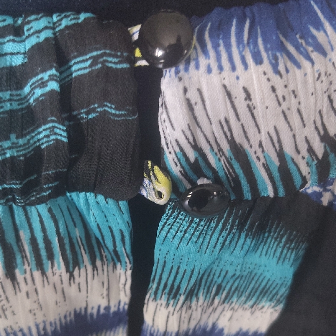Multi-Colored Asymmetrical Ruffled Tank Top Sz Xl Nwt — image 3 of 6